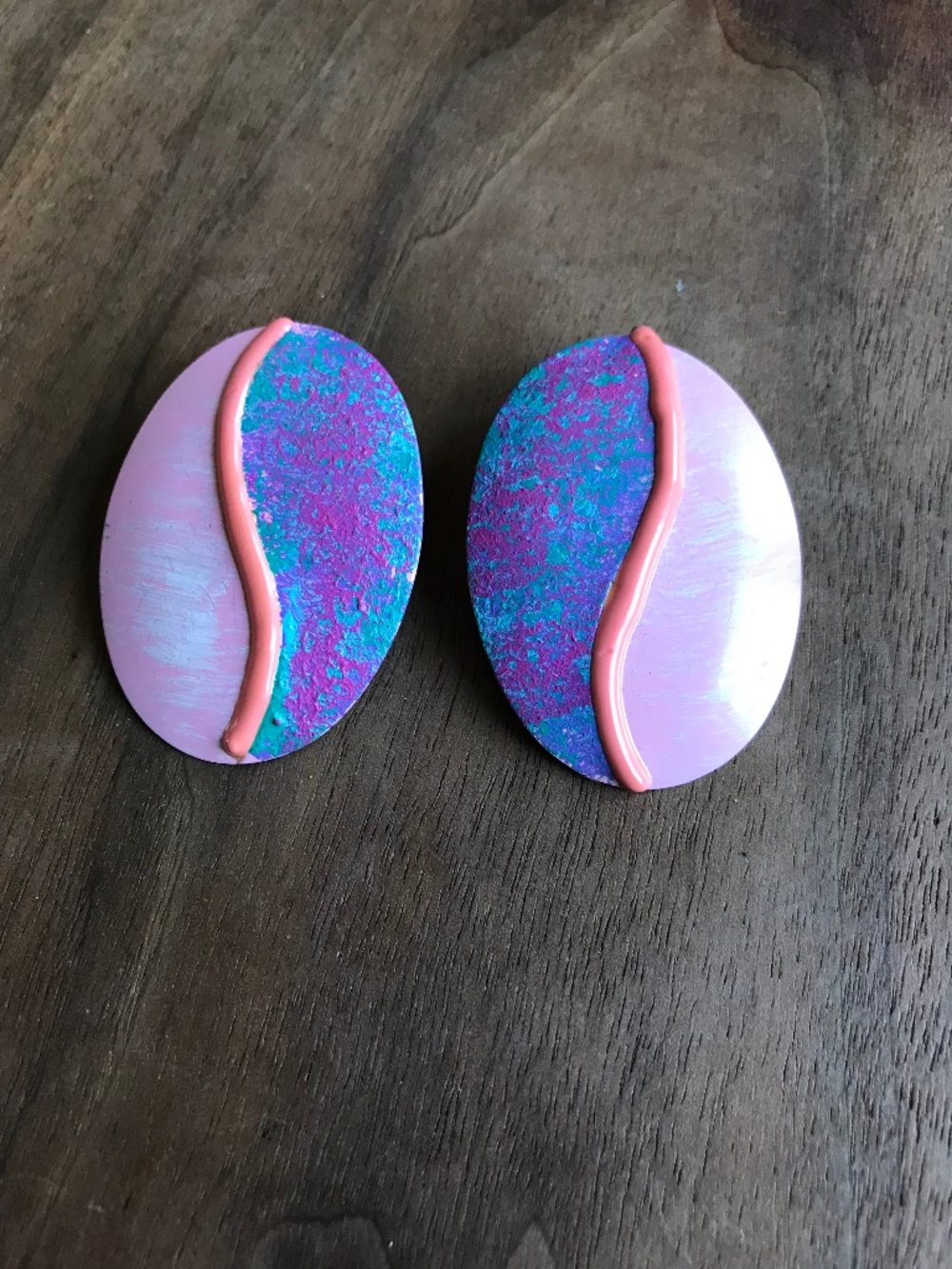 Vintage 80s Abstract Hot Pink & Purple Oval Post Earrings New Wave Pop Large